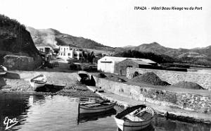 Tipaza - Hotel Beau Rivage vu du Port